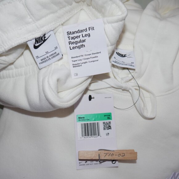 Nike Club Fleece 2 Piece Sweatsuit Men's Ivory Tracksuit Outfit Gift Set NWT - Picture 13 of 13